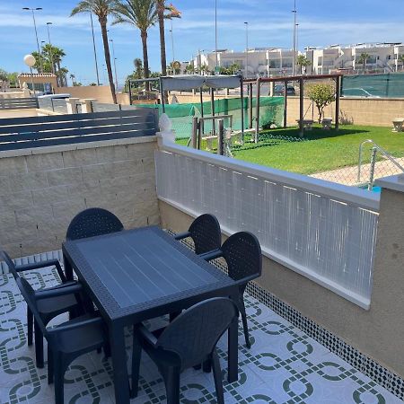 Appartement Villa-Celine Torrevieja Dış mekan fotoğraf