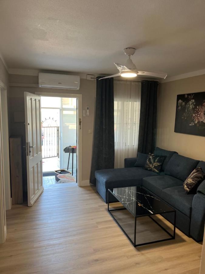 Appartement Villa-Celine Torrevieja Dış mekan fotoğraf